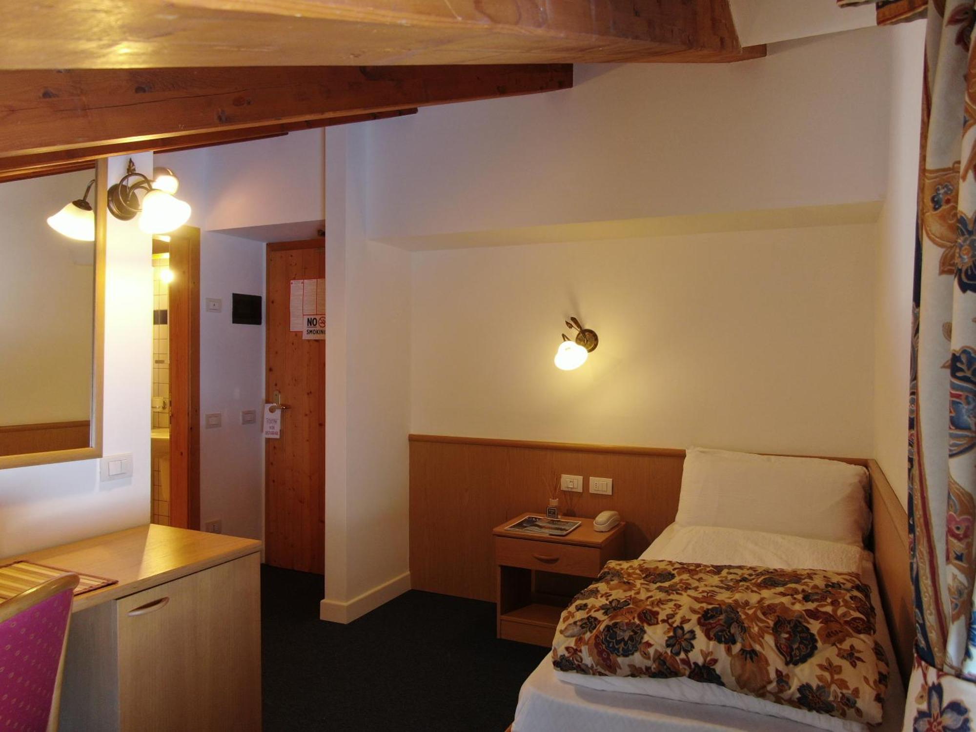 Hotel Fortini Madonna Exteriör bild